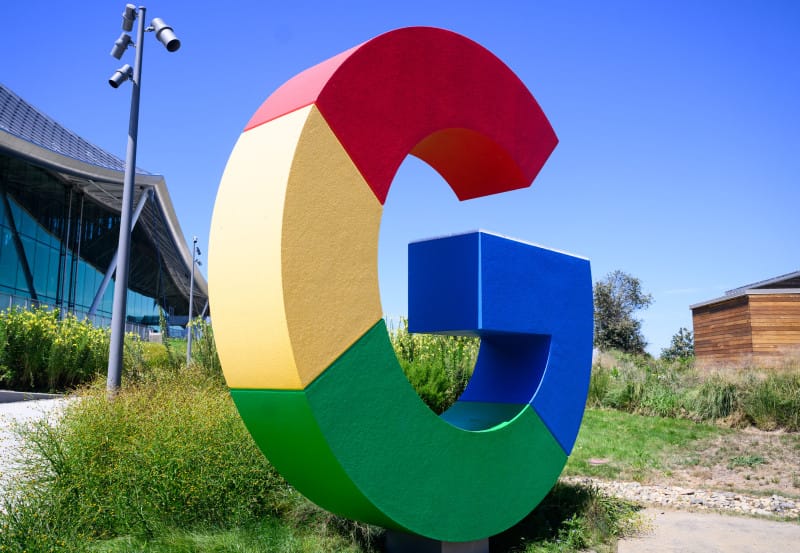 Google reconoce que hay "irracionalidad" en las millonarias inversiones en IA