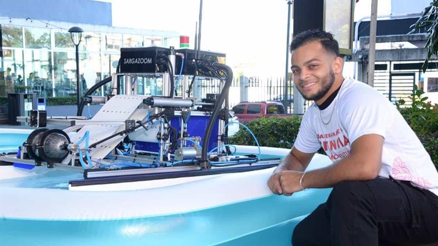 Joven inventor logra patente para embarcación autónoma para recolección del sargazo